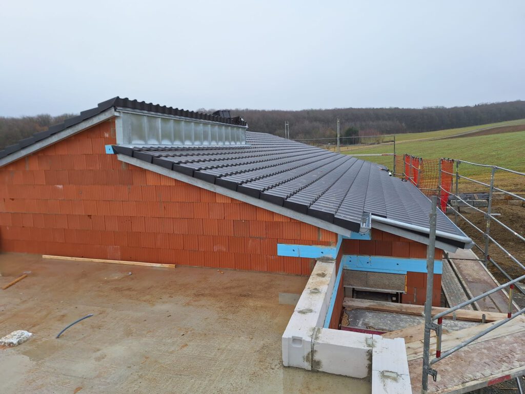 Dachstuhl - Großbardorf - Holzbau Demar GmbH