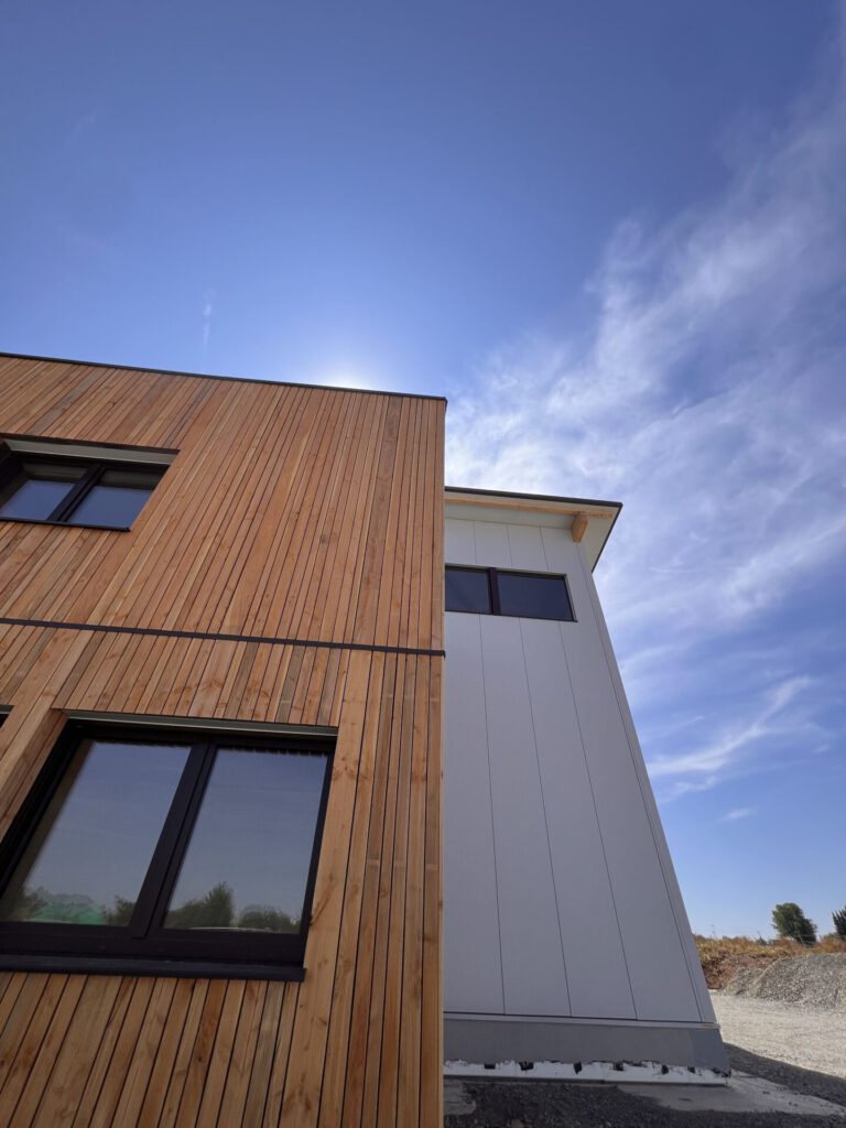 Hallenbau - Alsleben - Holzbau Demar GmbH
